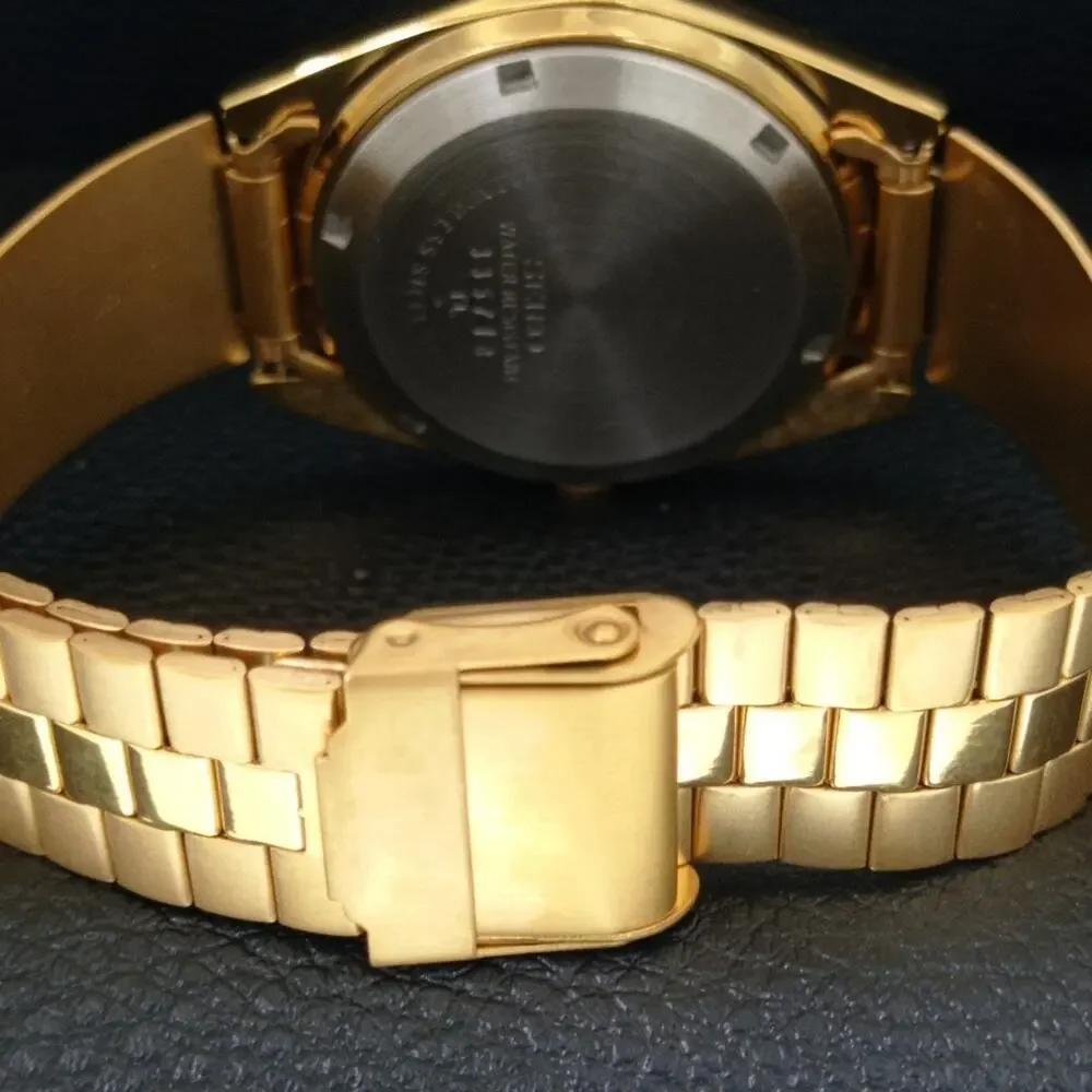 Vintage 1979 Seiko Automatic Mens Gold Watch W/daydate & Green accents